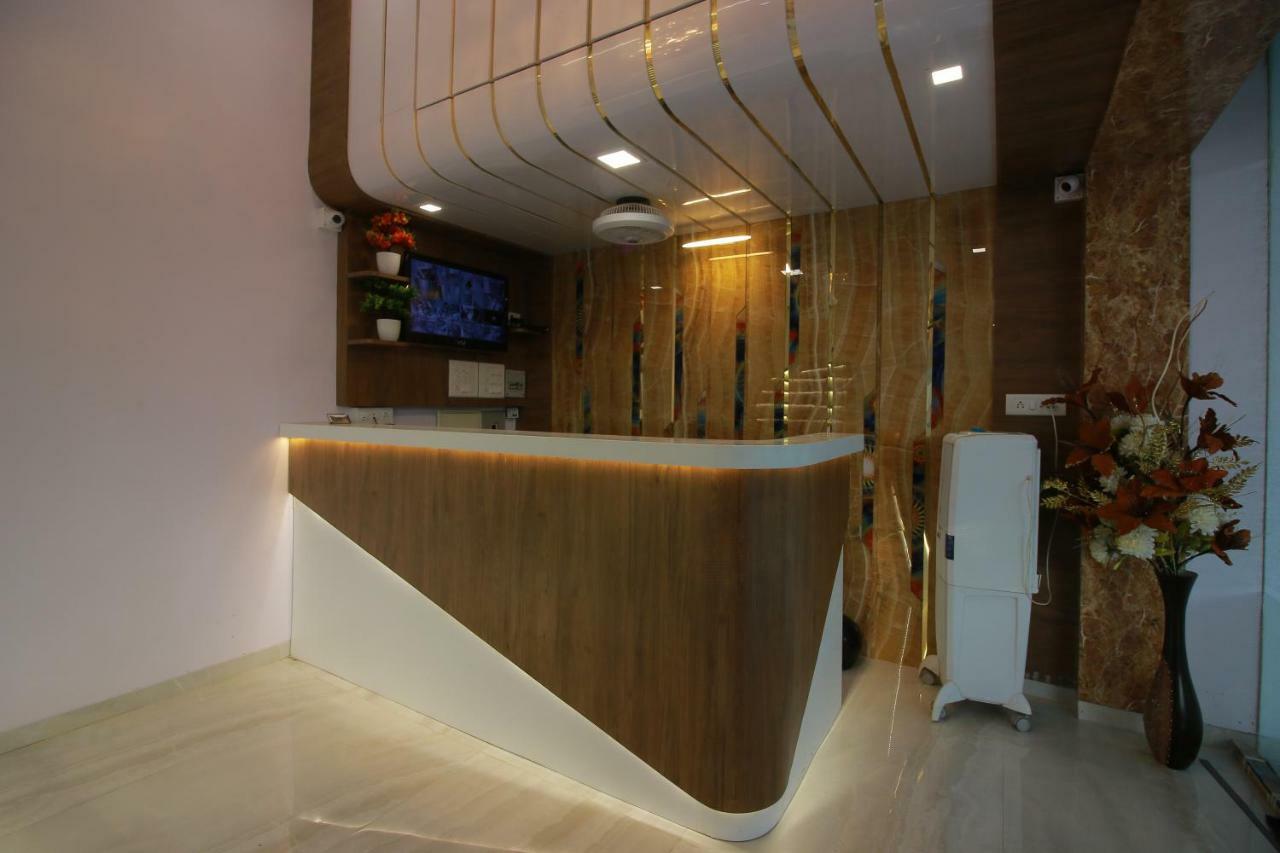 Hotel Apex Navi Mumbai Exterior photo