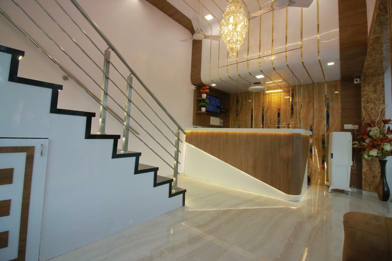 Hotel Apex Navi Mumbai Exterior photo