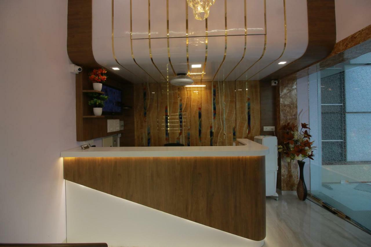 Hotel Apex Navi Mumbai Exterior photo